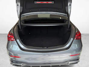 immagine del veicolo MERCEDES-BENZ C 400 e AMG Line 4matic + Pneumatici invernali