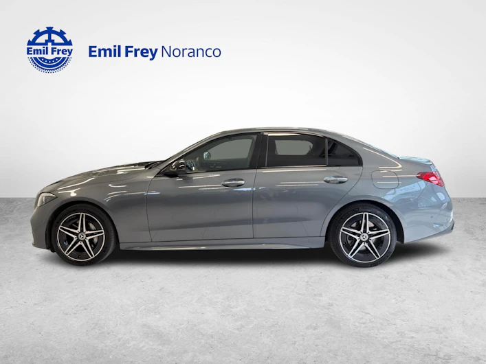 immagine del veicolo MERCEDES-BENZ C 400