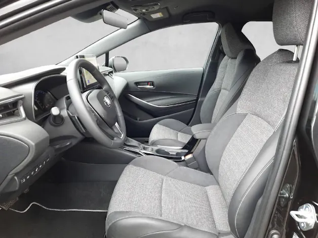 Toyota Corolla Touring Sports 2.0 HSD Swiss Edition