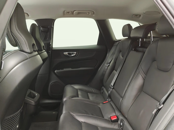 immagine del veicolo VOLVO XC60