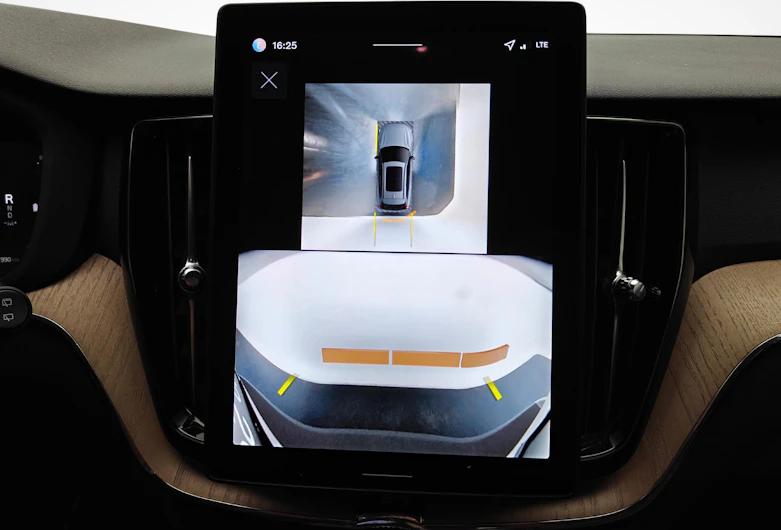 immagine del veicolo VOLVO XC60