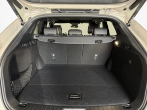 https://vehicle.imgix.net/4251817/534906ce-aa76-48b6-8b36-9d87d754137d.jpg