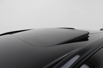 https://vehicle.imgix.net/4251829/20dd9b99-584d-480e-9c5e-6ae07d6c1f1a.JPG