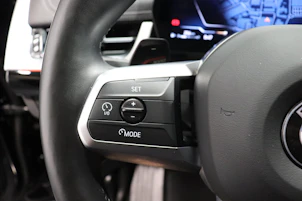 Fahrzeugbild BMW X1 20i sDrive paddles