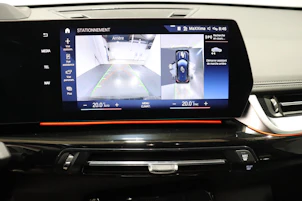 Fahrzeugbild BMW X1 20i sDrive paddles