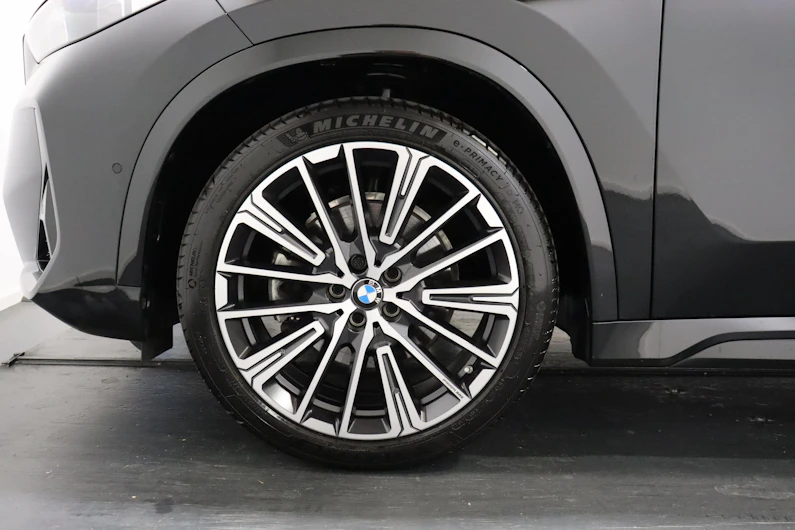 Fahrzeugbild BMW X1