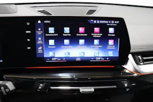 BMW X1 20i sDrive paddles