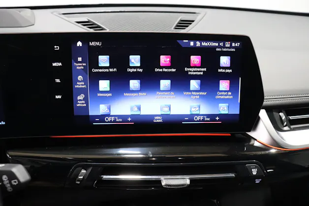 BMW X1 20i sDrive paddles
