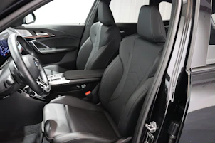 Fahrzeugbild BMW X1 20i sDrive paddles