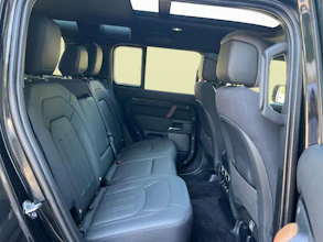 https://vehicle.imgix.net/4251895/1e700b17-7ff6-4b9f-8718-38b70f9857ef.jpg