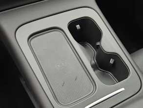 https://vehicle.imgix.net/4251910/5b4857a4-1b3c-4efb-9411-a5aa29248d73.jpg