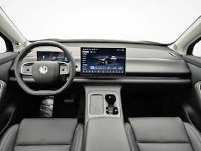 https://vehicle.imgix.net/4251910/95752fad-22d9-40af-8e25-fae229f391bb.jpg