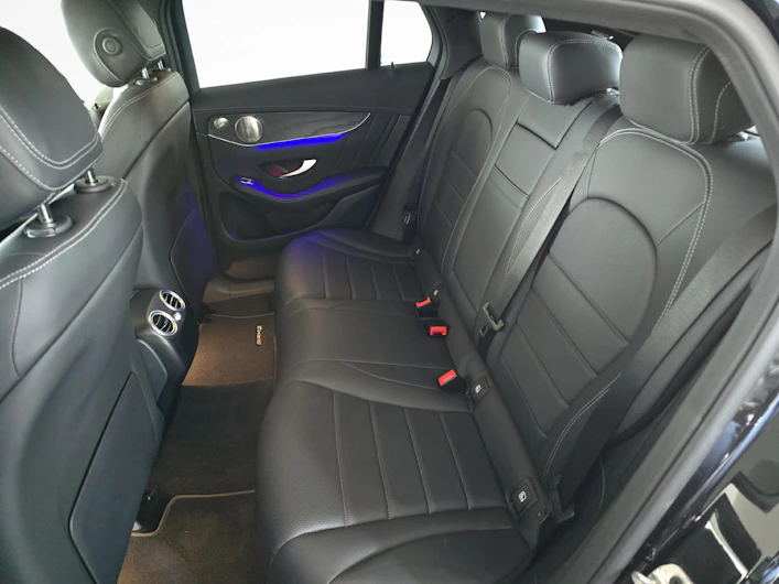 image du véhicule MERCEDES-BENZ GLC 200