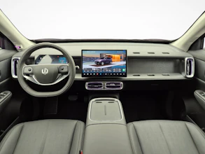 https://vehicle.imgix.net/4252017/87ea457f-6d97-4684-8a9d-de88a51ea860.jpg