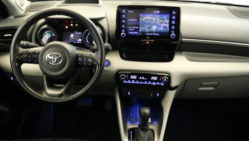 Fahrzeugbild TOYOTA YARIS