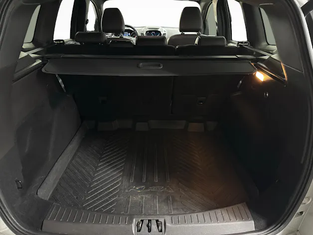 Ford Kuga 2.0 TDCi 150 ST-Line FPS