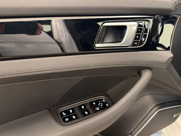 Porsche Panamera 4S E-Hybrid