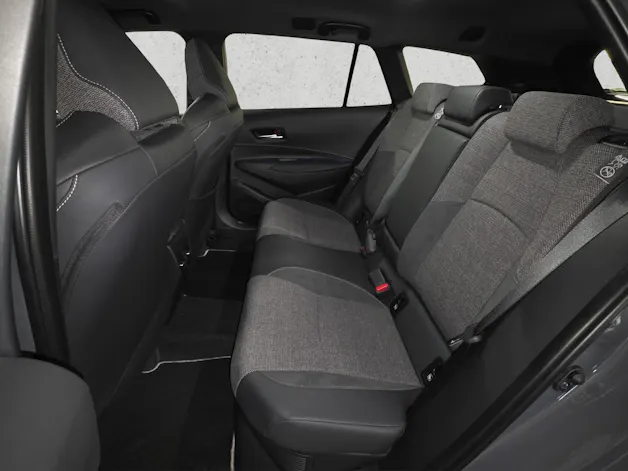 Toyota Corolla Touring Sports 2.0 HSD Swiss Edition