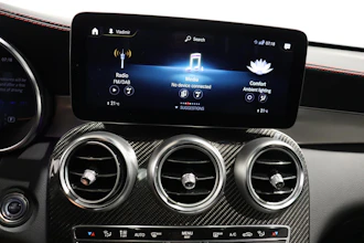 https://vehicle.imgix.net/4252110/9ac41e49-b9ce-432b-ab1e-42632306d10e.JPG