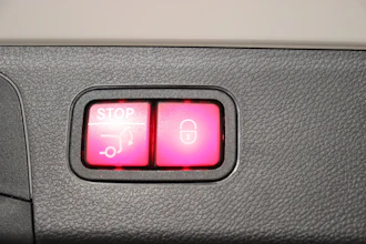 https://vehicle.imgix.net/4252110/d5767f5c-8b52-4233-a629-bb1b358843c0.JPG