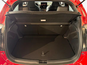 https://vehicle.imgix.net/4252134/bed86423-e027-43c6-9f57-24fdaed0691c.jpg