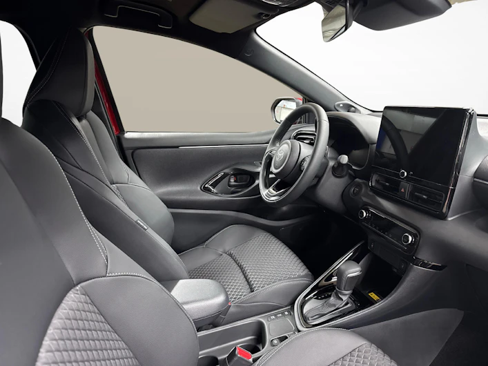 Fahrzeugbild TOYOTA YARIS