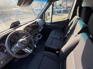 Mercedes-Benz Sprinter 319 Kab.-Ch. 4325 L 2.0 CDI 190 Pro