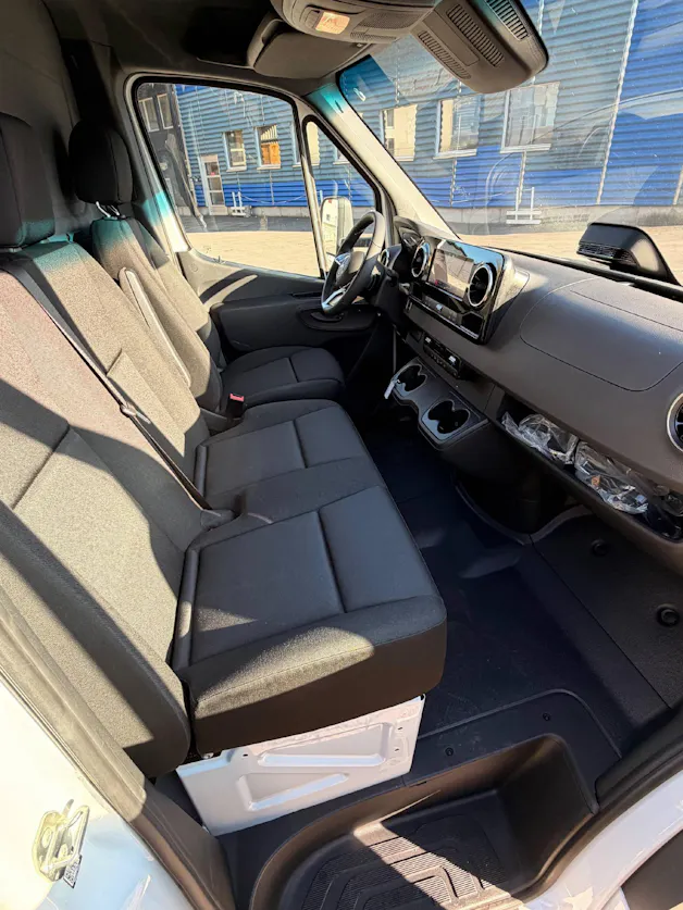 Mercedes-Benz Sprinter 319 Kab.-Ch. 4325 L 2.0 CDI 190 Pro