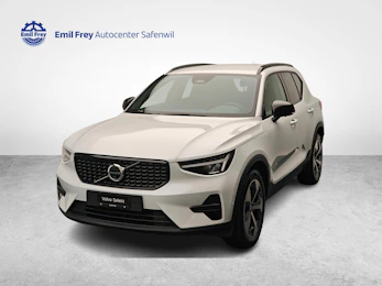 Fahrzeugbild VOLVO XC40 2.0 B3 MH Plus Dark Fahrzeugbild VOLVO XC40 2.0 B3 MH Plus Dark