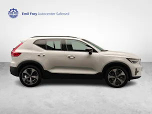 Volvo XC40 2.0 B3 MH Plus Dark