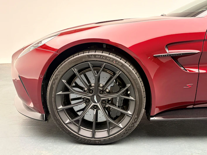 image du véhicule ASTON MARTIN VANTAGE S