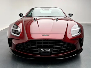 https://vehicle.imgix.net/4252202/9acaaa40-23ec-4f83-b0a8-9c7cf340c7da.jpg