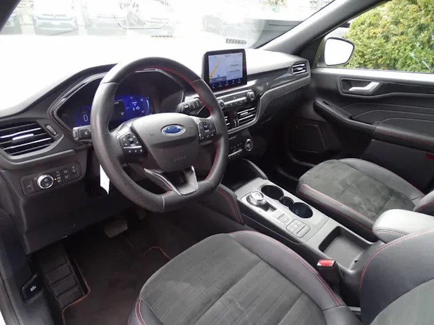 Ford Kuga 2.5 Hybrid ST-Line X 4x4