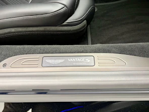 Fahrzeugbild ASTON MARTIN V8 Vantage Coupé 4.0 S V8 Bi-Turbo