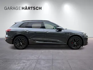 AUDI Q8 e-tron Sportback 55 Black Edition quattro