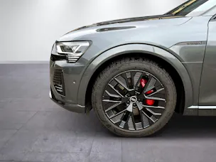 AUDI Q8 e-tron Sportback 55 Black Edition quattro