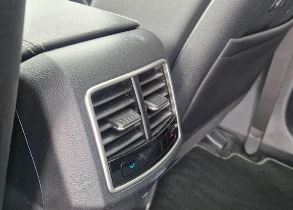 Fahrzeugbild 17 Fahrzeugbild 17