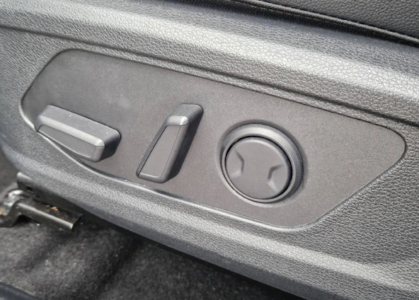 Fahrzeugbild 6 Fahrzeugbild 6