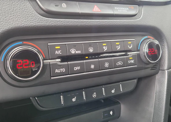 Fahrzeugbild 10 Fahrzeugbild 10