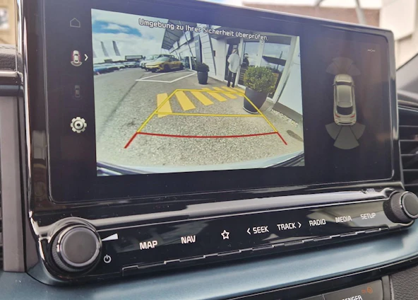 Fahrzeugbild 9 Fahrzeugbild 9