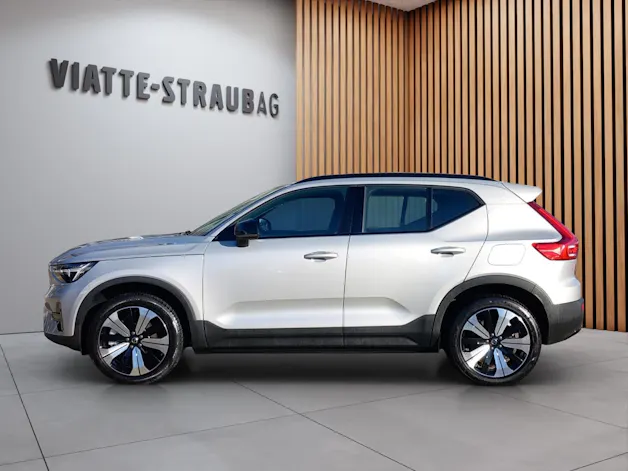 Volvo XC40 P6 Plus