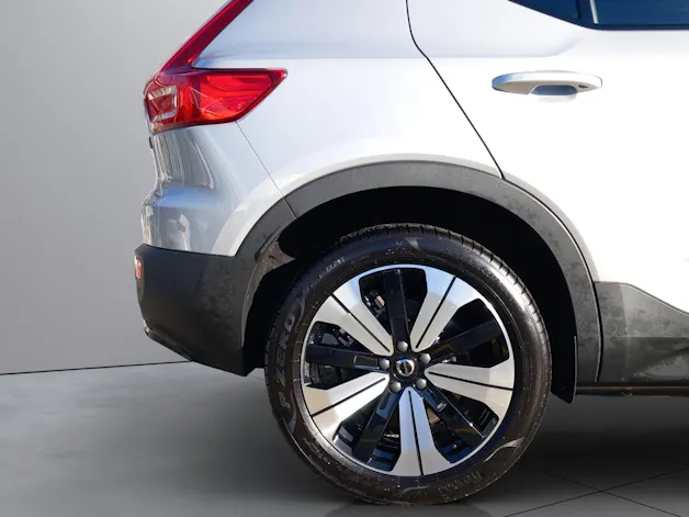 Volvo XC40 P6 Plus