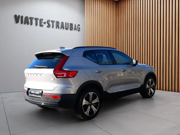 Volvo XC40 P6 Plus