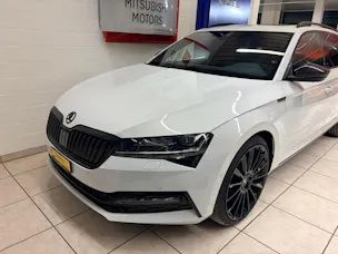 Škoda Superb Combi 2.0 TSI 280 SportLine 4x4 DSG