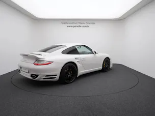 Porsche 911 Turbo S