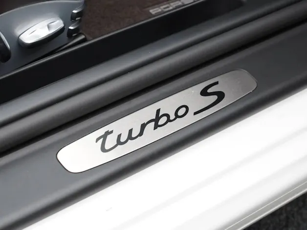 Porsche 911 Turbo S
