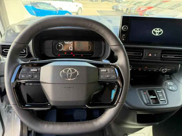 Toyota PROACE CITY Van L1 1.5 D Active