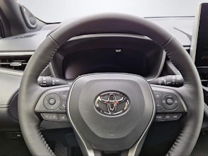 Fahrzeugbild TOYOTA Corolla Cross 2.0 HSD Premium AWD-i