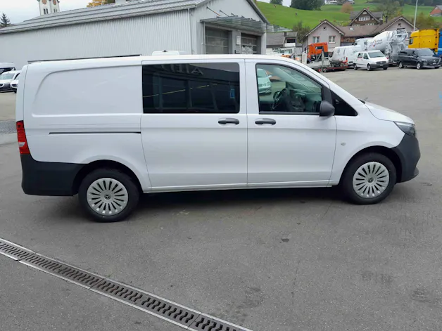 Mercedes-Benz Vito 114 CDI KA PRO L 4x4