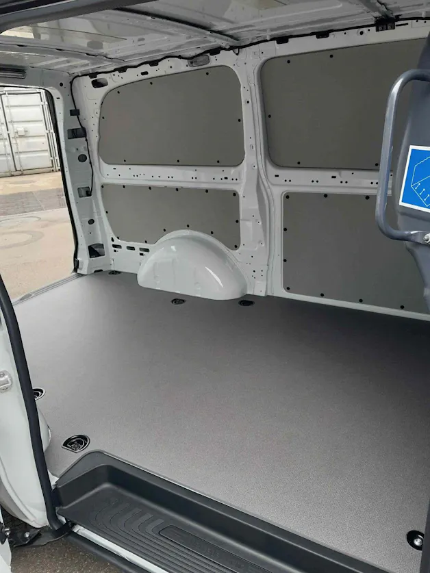 Mercedes-Benz Vito 114 CDI KA PRO L 4x4